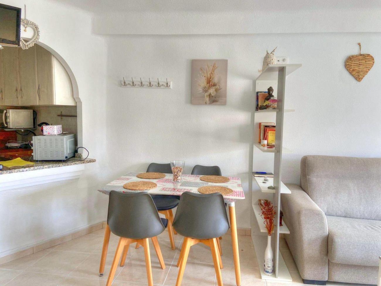 Estudio Fran Centro Internacional Algarrobo Costa Luaran gambar